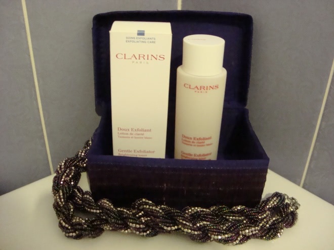 Очищение и обновление кожи с Clarins