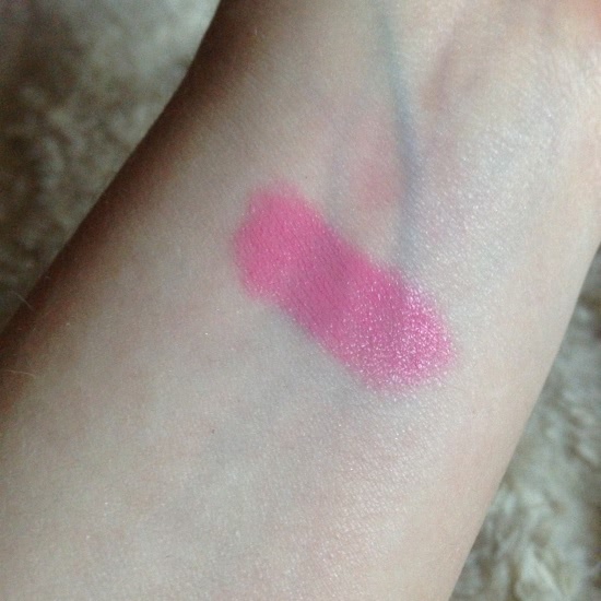 Карандаш-помада для губ от H&M Lip pen в оттенках Passionata Pink и Love That Pink