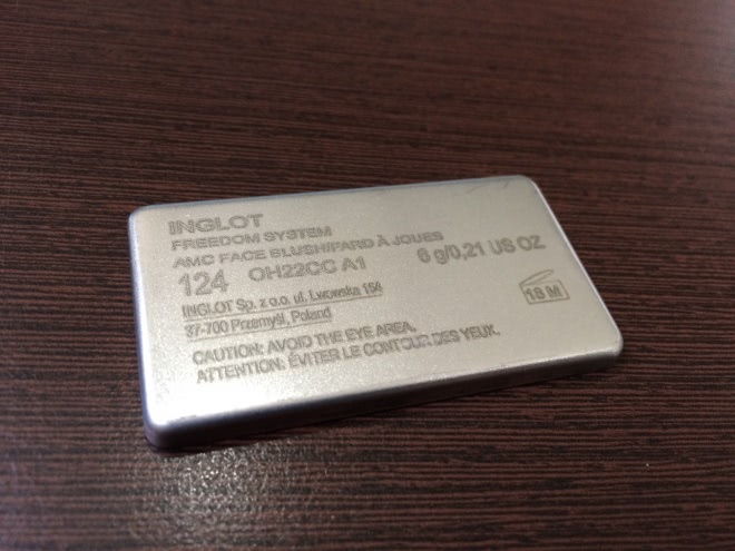 Inglot AMC face blush 124
