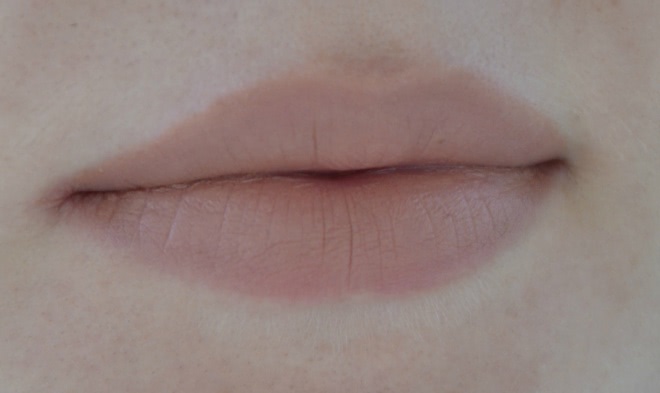 Карандаш для губ Essence lipliner №11 in the nude