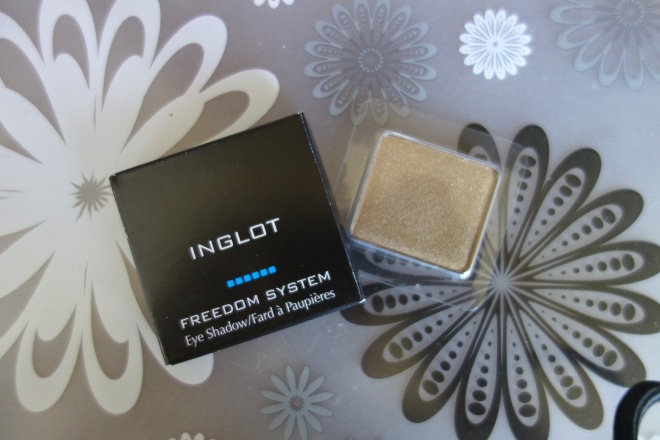 Тени Inglot Freedom System AMC Eye Shadow Shine Square в оттенке 49