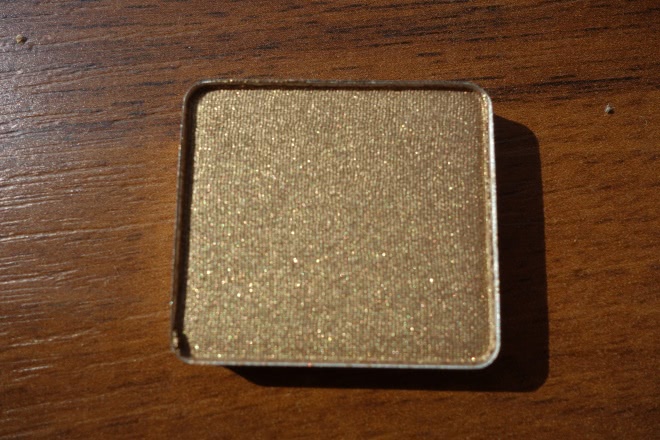 Тени Inglot Freedom System AMC Eye Shadow Shine Square в оттенке 49
