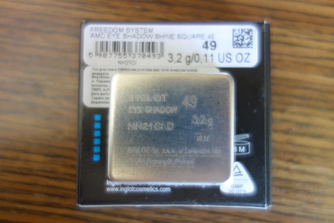 Тени Inglot Freedom System AMC Eye Shadow Shine Square в оттенке 49