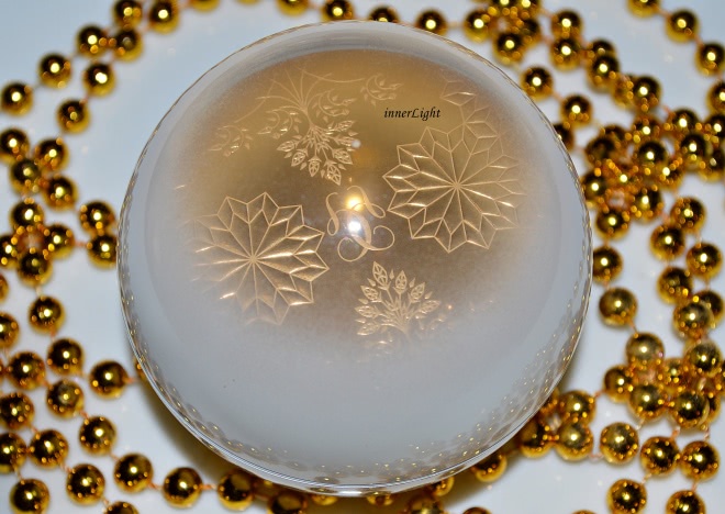 Ближе к звездам с Guerlain Meteorites Flocons Enchantes Poudre Sublimatrice Light-Enhancing Powder