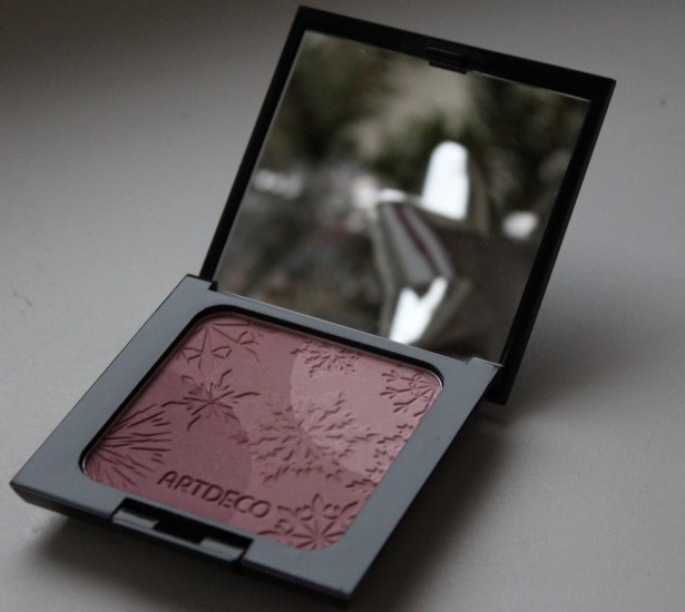Artdeco Arctic Beauty Blush - Дизайнерские трёхцветные румяна с блеском