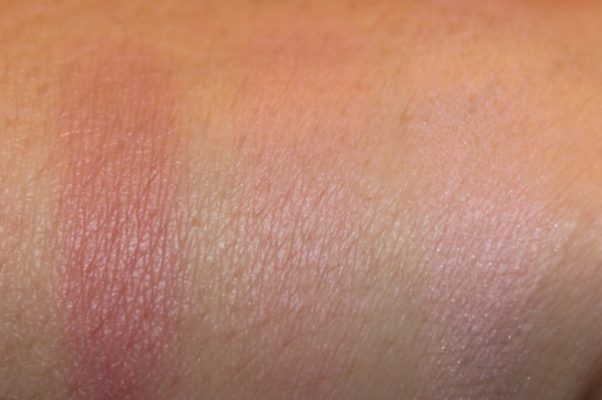 Artdeco Arctic Beauty Blush - Дизайнерские трёхцветные румяна с блеском