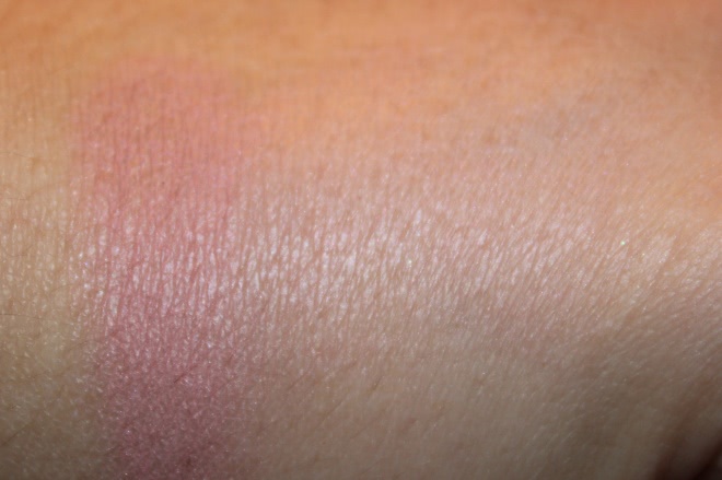 Artdeco Arctic Beauty Blush - Дизайнерские трёхцветные румяна с блеском