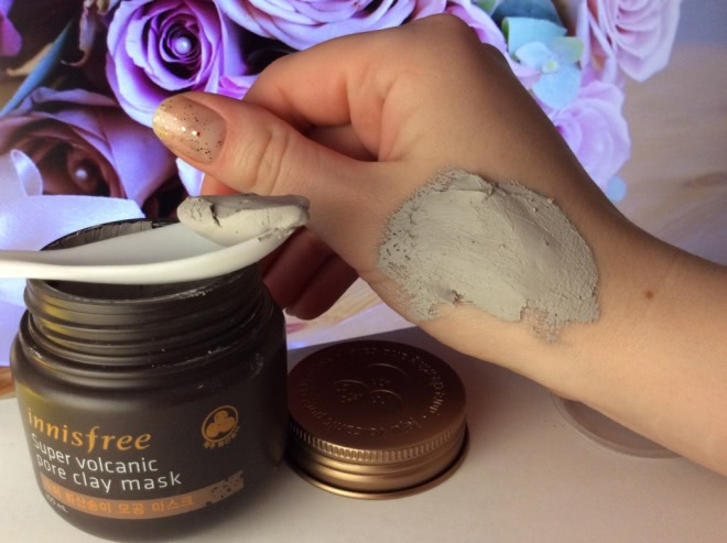 Очищение кожи с маской Innisfree super volcanic pore clay mask