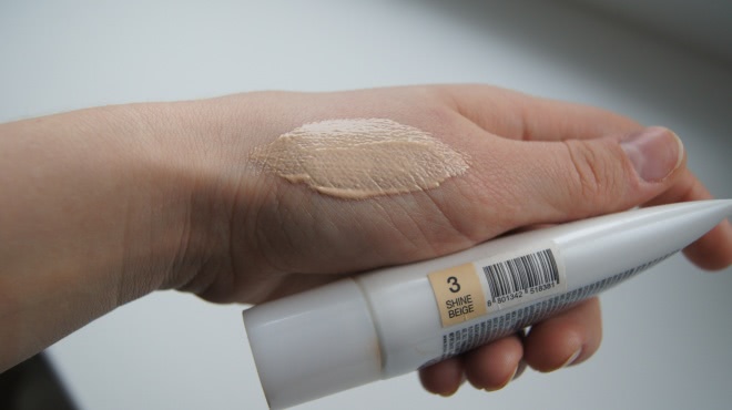 База под макияж VOV Pure make up base (New) 3 shine beige -новая любовь, без масок на лице
