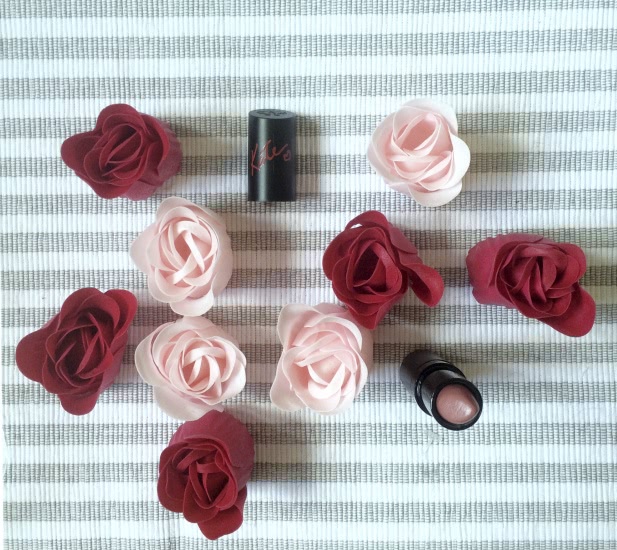 Кейт Мосс рекомендует: ягодное лето с Rimmel Lasting Finish 008