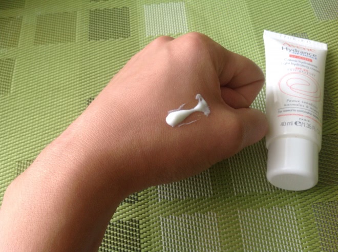 Прямое попадание. Ежедневное увлажнение и защита вместе с Avene Hydrance Optimale UV Legere SPF 20