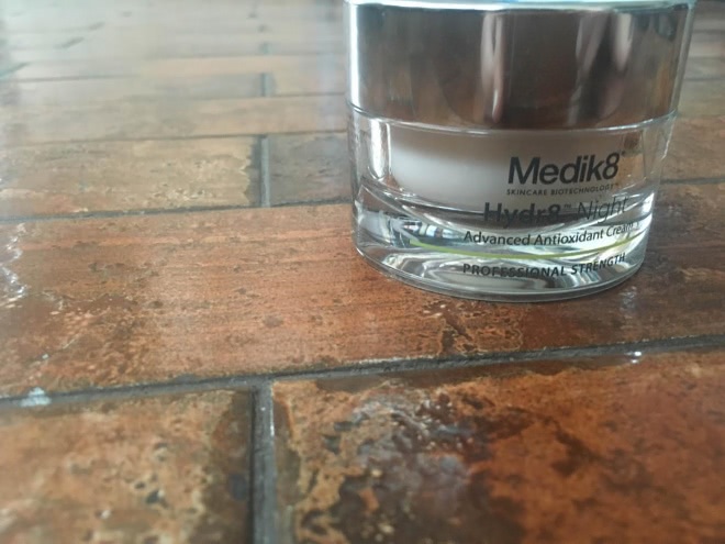 Космецевтика для проблемной кожи. Medik8 и SkinCeuticals
