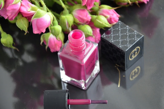 Gucci gucci nail bold high-gloss lacquer #140 Orchid overdose