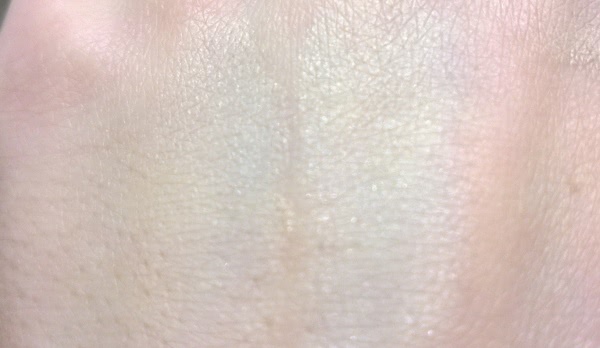 Знаменитый корректор Helena Rubinstein Magic Concealer Perfecting & Anti-fatique Concealer Цвет 01 Light