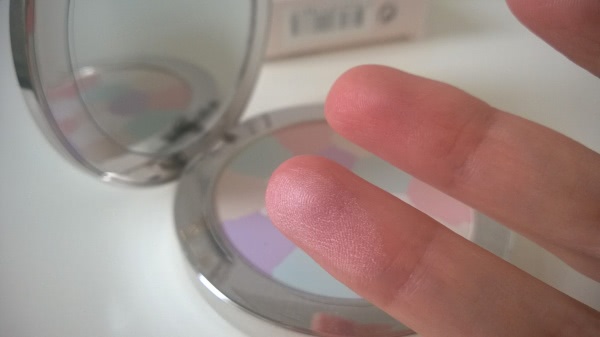 Guerlain Meteorites Compact Light-Revealing Powder в цвете 2 Clair/Light - все лучшее сразу, хотя