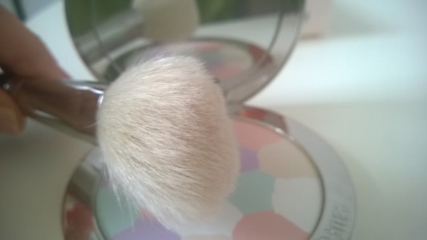 Guerlain Meteorites Compact Light-Revealing Powder в цвете 2 Clair/Light - все лучшее сразу, хотя