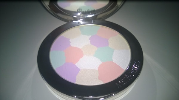 Guerlain Meteorites Compact Light-Revealing Powder в цвете 2 Clair/Light - все лучшее сразу, хотя