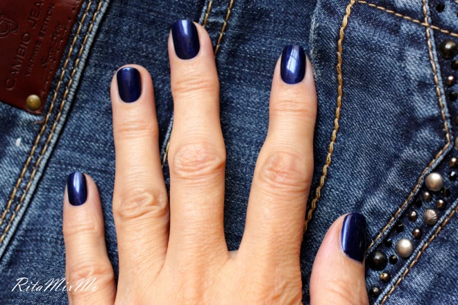 Chanel Blue Rhytm de Chanel Summer 2015. Превосходный Chanel Le Vernis Nail Colour # 681 Fortissimo