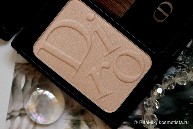 Dior Fall 2015 Cosmopolite Collection. Dior Diorskin Nude Cosmopolite Illuminating Face Powder # 001. Красивое баловство или нужная вещь
