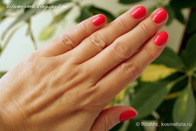 Пион, расцветший для меня в феврале. Dior Vernis Couture Colour Gel Shine And Long Wear Nail Lacquer # 650 Pivoine из весенней коллекции 2016 года Dior Glowing Gardens
