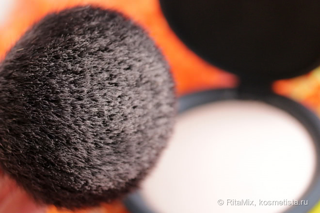 Знакомство с маркой Nouba. Пудра Boule Powder # 72 и румяна Blush on Bubble #46