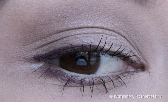 Дуэт от Essence: тени для век Contouring Eyeshadow Set + база I love colour intensifying