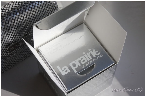 La Prairie Anti-aging Eye and Lip Contour Creme: крем для кожи вокруг глаз и губ + волшебная палочка