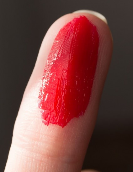 Лаковая губная помада Rimmel Apocalips Lip Lacquer 400 Big Bang