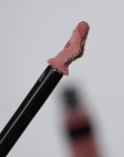 Блеск для губ L’oreal Мега Блеск Infaillible Безупречный - 110 Абсолютная власть