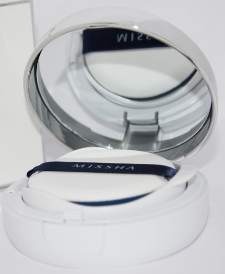 Тональное средство Missha M Magic Cushion Spf50+/PA+++ #21
