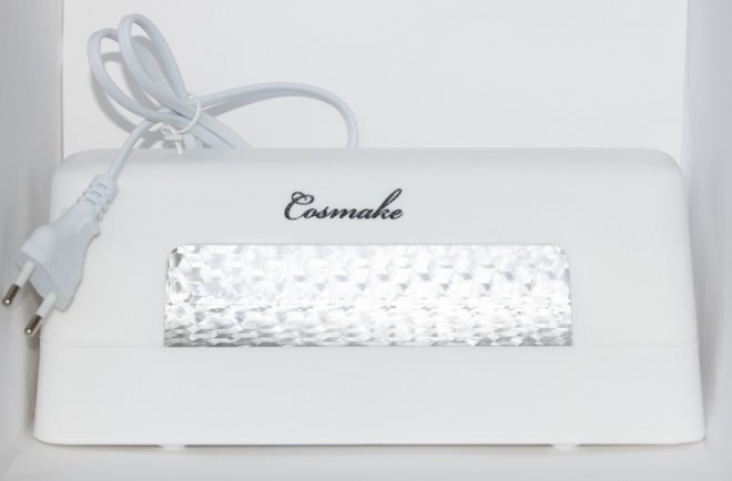 Знакомство с продукцией Cosmake. Пошаговая фото-инструкция нанесения и снятия гель-лака Cosmake в домашних условиях