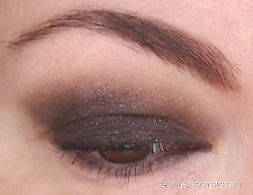 Палетка теней для глаз Bobbi Brown Greystone Eye Palette