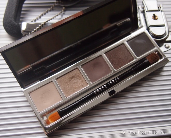 Палетка теней для глаз Bobbi Brown Greystone Eye Palette