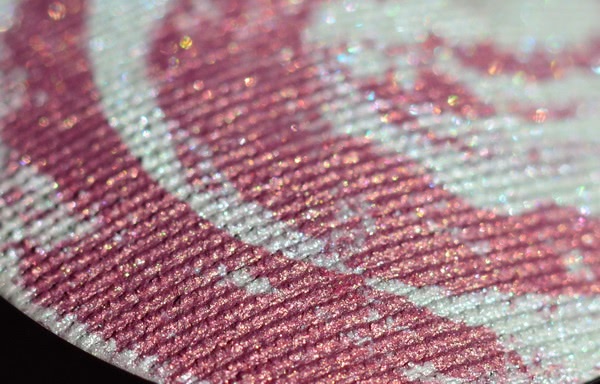 FreshMinerals baked eyeshadow #906607 Can u keep a secret