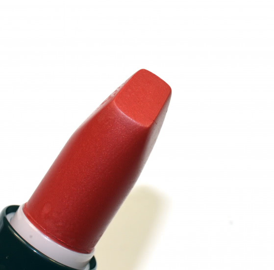 Новинка! EL Corazon EL Corazon Matte Mineral Lipstick # 601-713 Свотчи всех оттенков