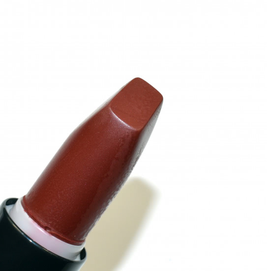 Новинка! EL Corazon EL Corazon Matte Mineral Lipstick # 601-713 Свотчи всех оттенков
