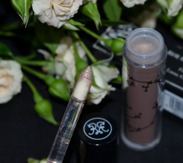 Rouge Bunny Rouge Loose Glitter Pigment 048 embrace of cashmere