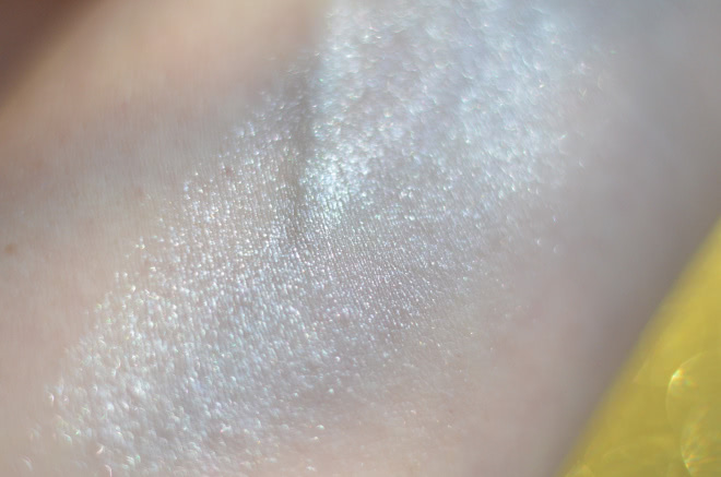 Inglot Sparkling dust poudre