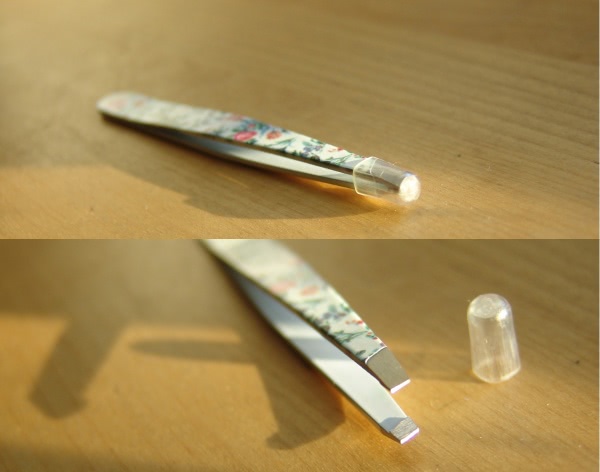 Выщипываем The Vintage Cosmetic Company Slanted Tweezers Floral