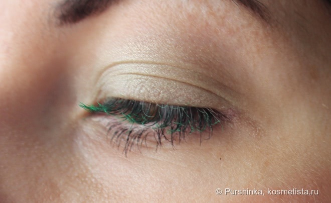 By Terry Terrybly Growth Booster Mascara 9 Green Galaxy