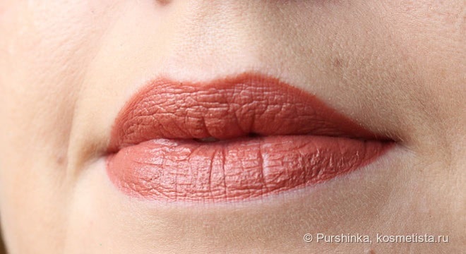 MAC Satin Lipstick в оттенке Mocha