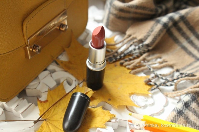 MAC Satin Lipstick в оттенке Mocha