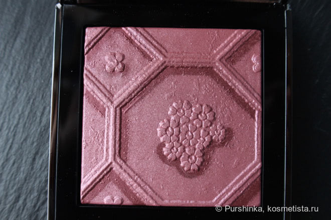 Burberry Silk and Bloom Blush Palette - Antique Collection Spring 2017