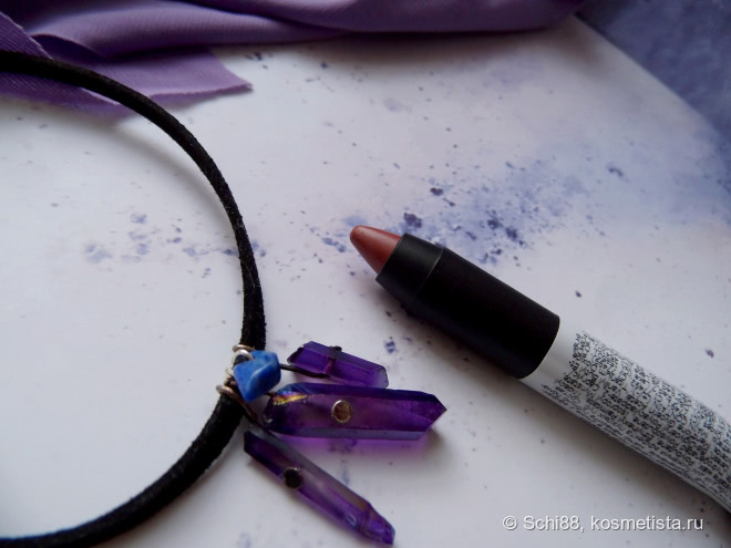Что-то новенькое! Sleek MakeUP Power Plump Lip Crayon # Berry Burst