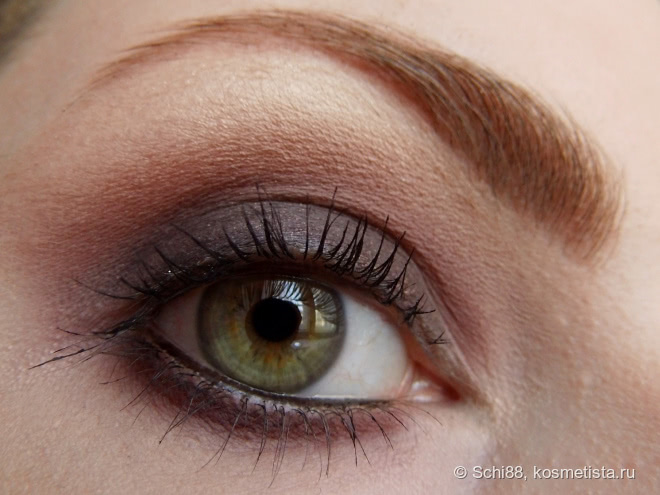 Catrice Absolute Eye Colour # 990 Don't Cry For Me Aubergina