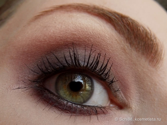 Catrice Absolute Eye Colour # 990 Don't Cry For Me Aubergina