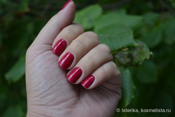 Самый сочный Dior Vernis Nail Lacquer #671 Graphic Berry