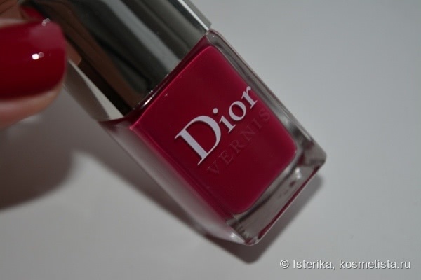 Самый сочный Dior Vernis Nail Lacquer #671 Graphic Berry