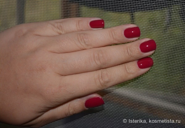 Самый сочный Dior Vernis Nail Lacquer #671 Graphic Berry