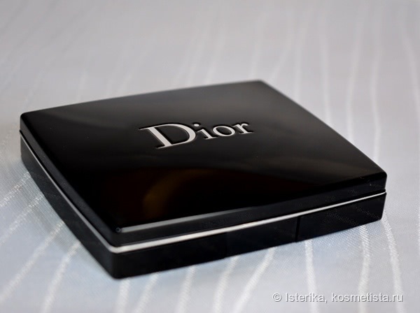 Красивые и послушные румяна Dior Diorblush poudre couleur vibrante 756 Rose Chérie